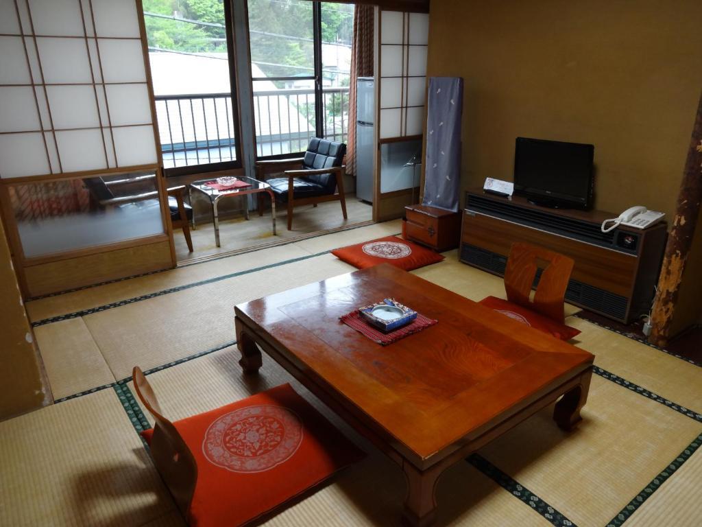 מינקמי Amanoya Ryokan חדר תמונה